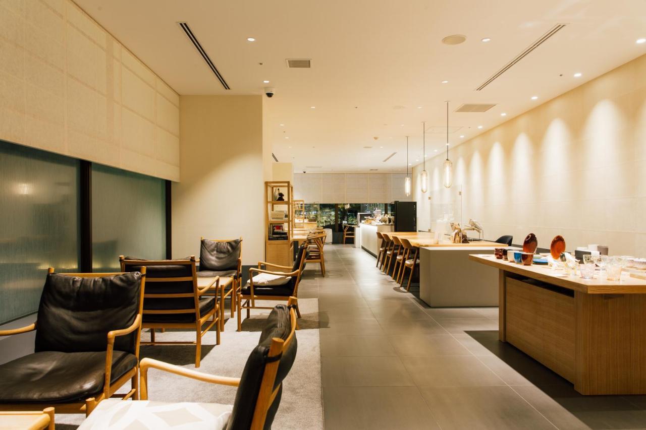 Kanazawa Tokyu Hotel Exteriör bild The interior of the lounge