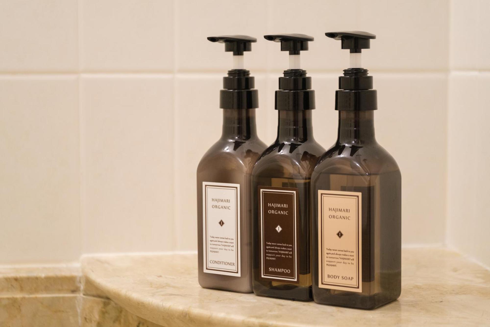 Kanazawa Tokyu Hotel Exteriör bild Shampoo, conditioner and body wash
