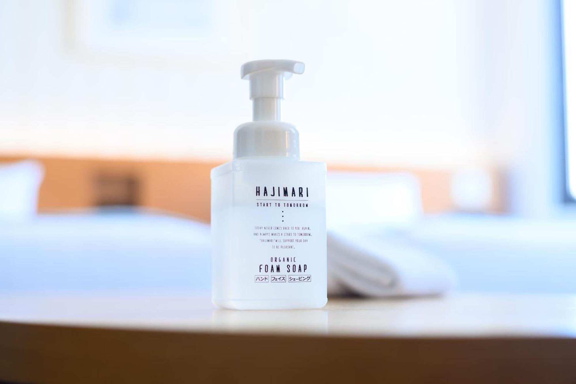 Kanazawa Tokyu Hotel Exteriör bild A bottle of foam soap